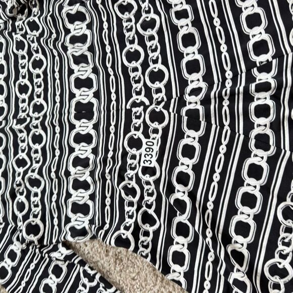 Joseph Ribkoff Top Shirt Womens 10 Black White Bell Sleeve Hi Low Chain Print - Picture 8 of 8
